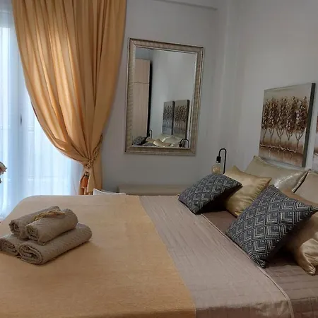 Апартамент Antigonidon Square Luxury Солун