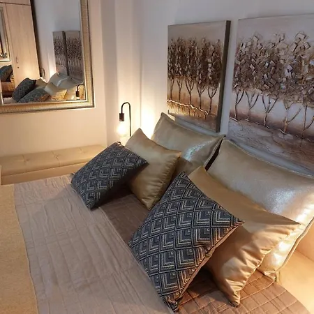 Antigonidon Square Luxury Thessaloniki