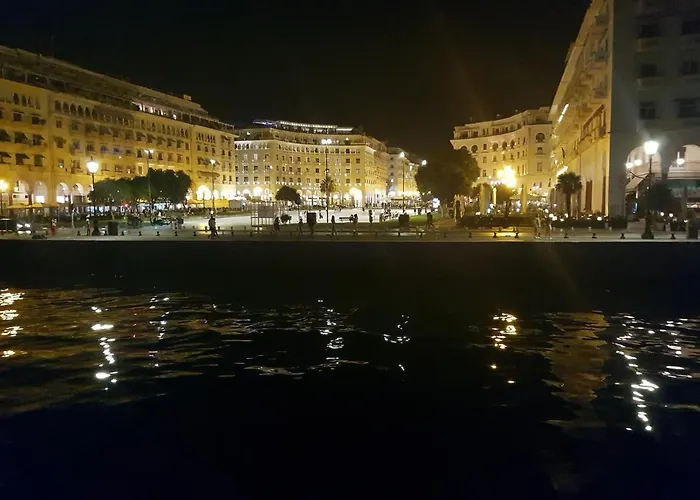 Apartmán Antigonidon Square Luxury Soluň